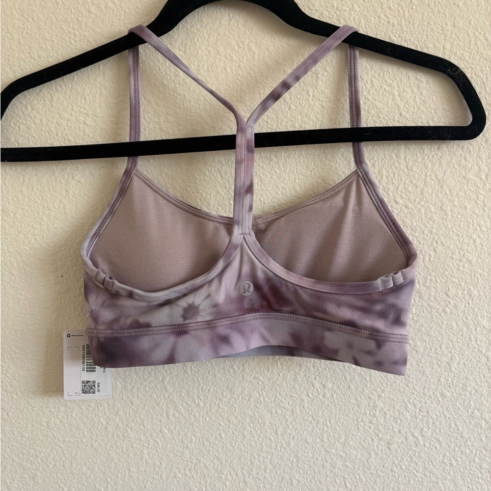 Lululemon Athletica Sports Bra and Align Shorts Set - Picture 4 of 11